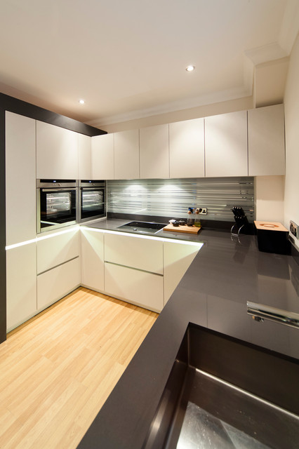 virtual families 2 leaking kitchen sink