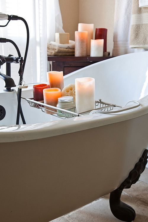 Flameless Candles and Clawfoot tub