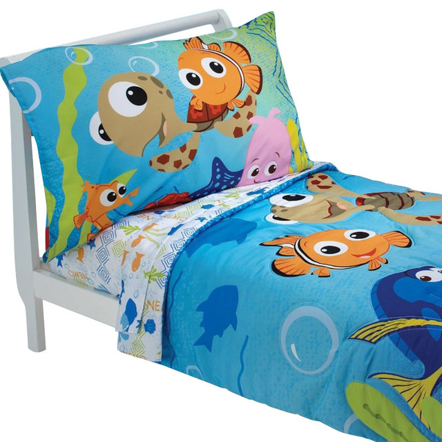 finding nemo friends toddler bedding set comforter sheets finding nemo friends toddler bedding set comforter sheets
