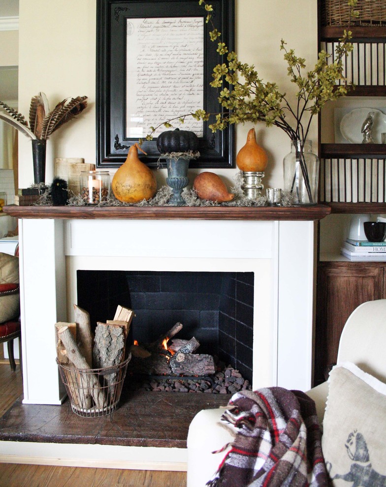 Fall into Autumn with these Great Living Room Settings.