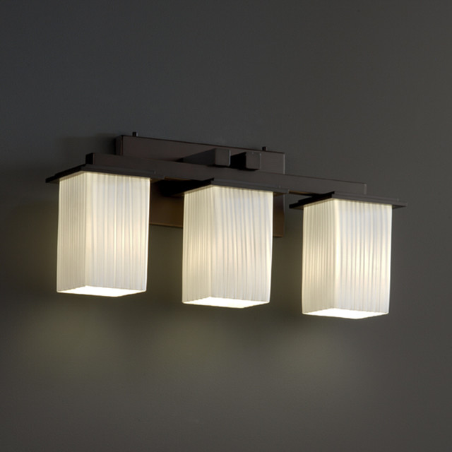 Montana Three Light Square Bath Bar modernbathroomvanitylighting