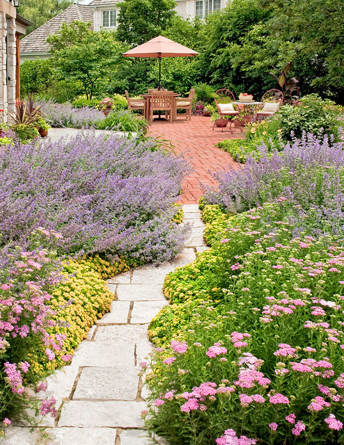 French Country Garden - Traditional - Landscape - chicago ...