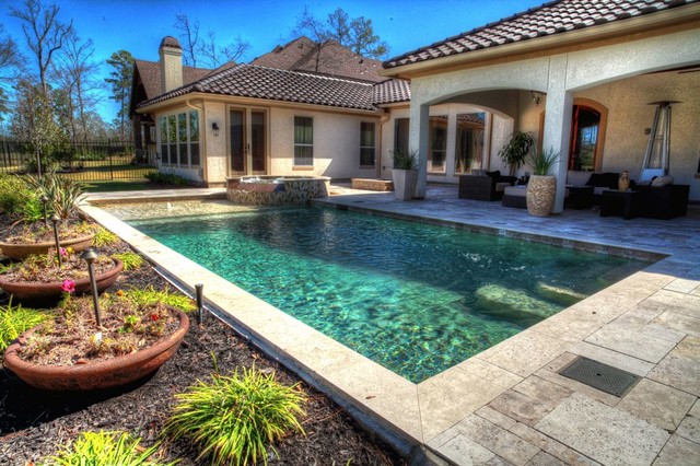 rectangle pool with water feature