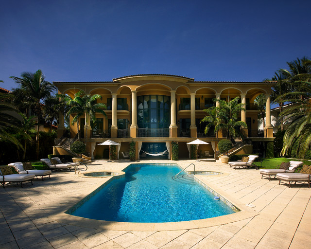 Coral Gables Mansion Mediterranean Exterior miami by Perla