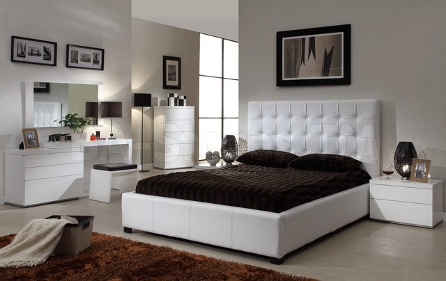 White Bedroom Furniture And Beds(34).jpg