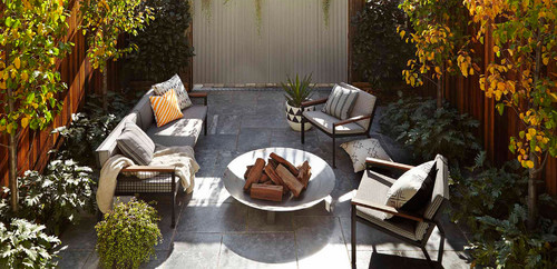 9 Outdoor Living Spaces to Inspire Your Next Summer Project | Schlage