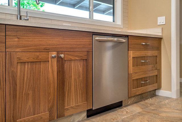 Home with Shaker Walnut Cabinets and Somerset Oak Floors