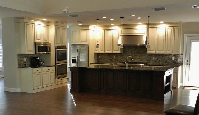 Westshore Granada - Traditional - Kitchen - tampa - by ...