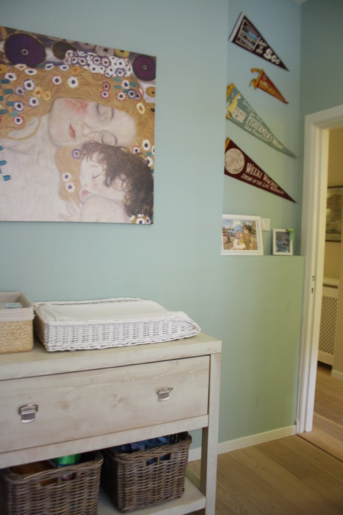 Houzz Tour: Cheerful family home shines with vintage touches