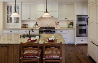 15 Types Of Molding To Update Your Kitchen Painterati