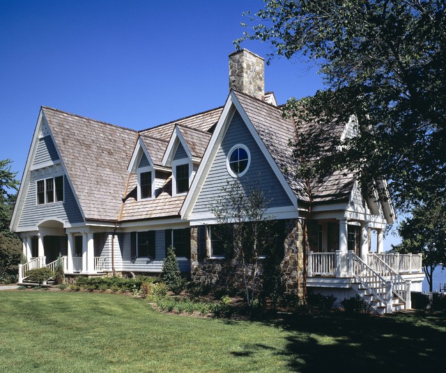 Gibson Island Traditional Exterior dc metro by Pyramid Builders