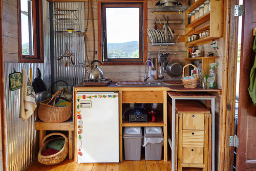 Tiny Houzz Tour: Living the Good Life on a Small Scale
