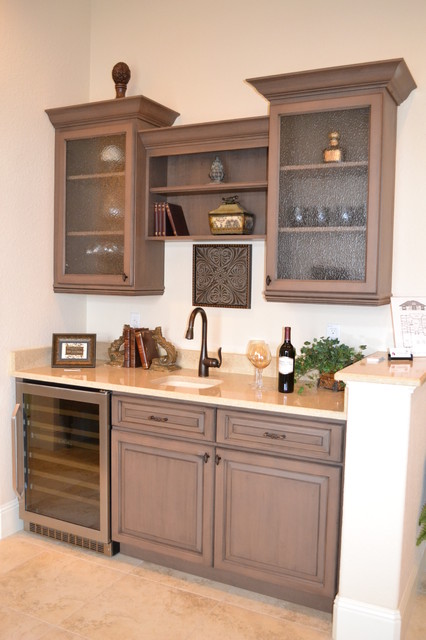 Wet Bar - Traditional - Family Room - other metro - by Cabinet Designs 