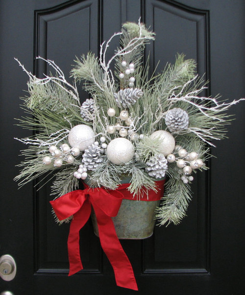 Christmas Wreaths for Holiday Decorating