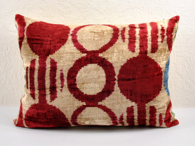 Red and beige cushions Shop our selection of Red, Beige/Tan, Outdoor Pillows in the Outdoors Department at The Home Depot.
