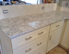 Has anyone used Cambria Berwyn? I can only find one picture