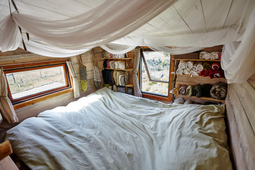 Tiny Houzz Tour: Living the Good Life on a Small Scale