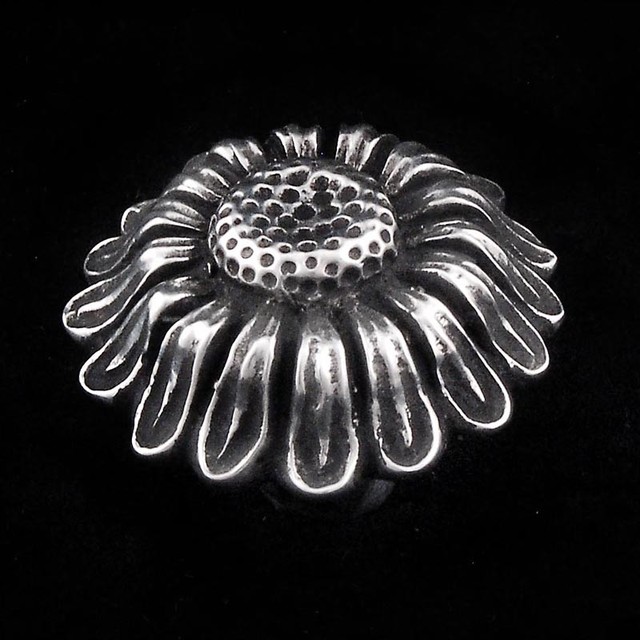 Carlotta, Sunflower Knob in Vintage Pewter Tropical And Drawer Knobs phoenix by