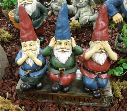 garden gnomes