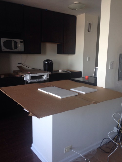 Kitchen peninsula overhang