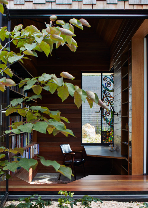 Houzz Tour: Sketches by Two Lively Boys Inspire Tardis-like Family Home