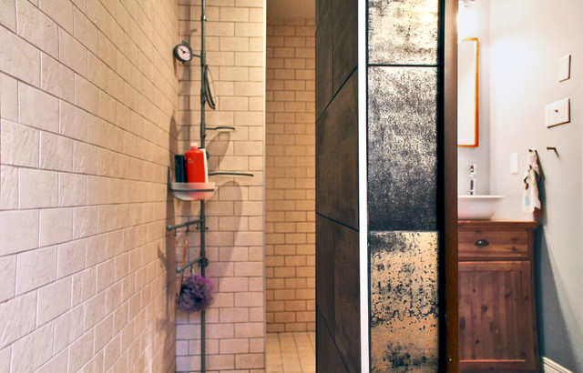 Eclectic Bath Montreal My Houzz: Medieval Meets Contemporary in Montreal eclectic-bathroom