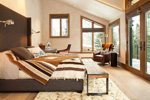 Sophisticated Bedroom with Mountain Views