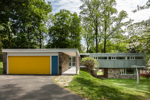 Yellow garage doors could make Yankton garage doors shine.