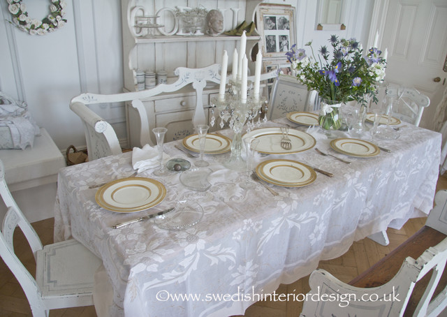 traditional swedish dining room