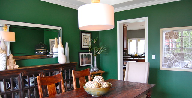 emerald green paint dining room