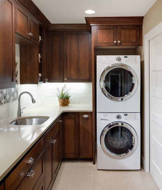 18th Place S Traditional Laundry Room portland by Beth Rhoades