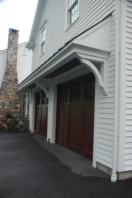  Traditional - Garage And Shed - other metro - by DeMotte Architects