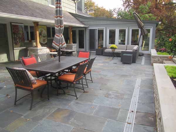 Landscape Oyster Bay Area Backyard Patio Tiles Mulch Yards On