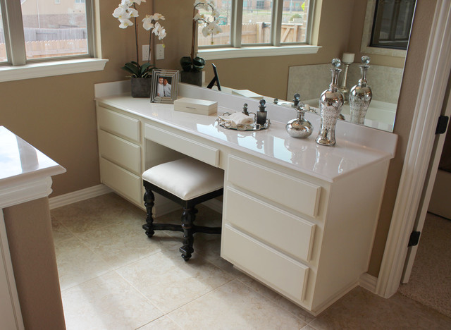  Cabinets  Traditional  Bathroom  Austin  by Burrows Cabinets
