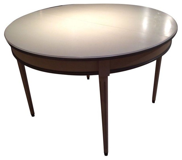Ermitage Round Table with Self Storing Leaf contemporarydiningtables