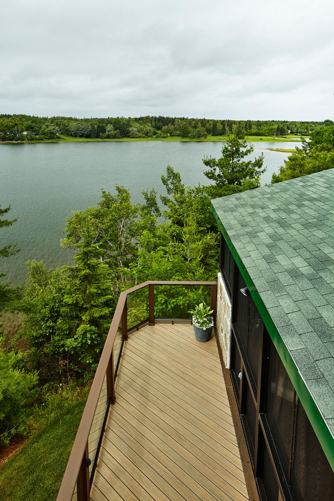 Screened Porch With Composite Decking Classique Terrasse En Bois