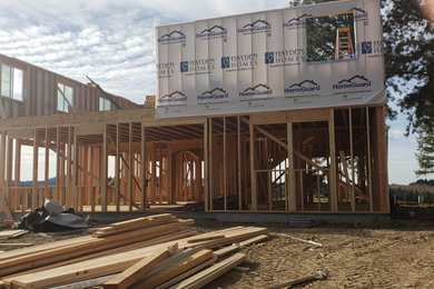What we are working now.... framing a 3200 sqft house