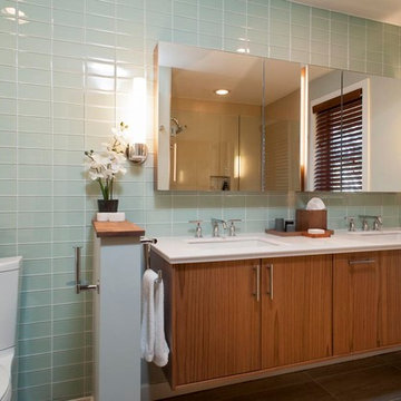 West Hartford modern bathrooms