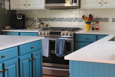 Kitchen photo in Indianapolis