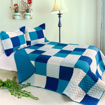 Blue Crystal Cotton 3PC Vermicelli-Quilted Patchwork Quilt Set (Full/Queen)