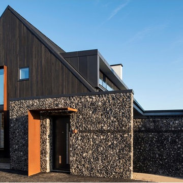 House 19