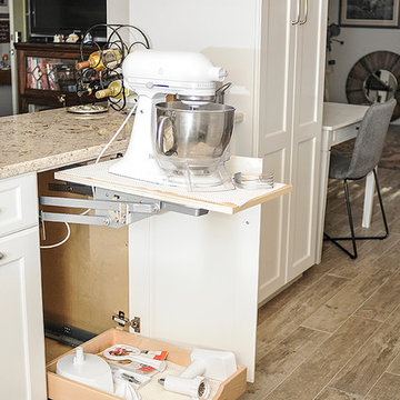 Transitional Kitchen