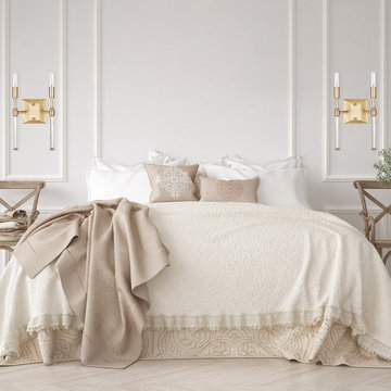 Delaney 2-Light Wall Sconce, Brass, Crystal Detail