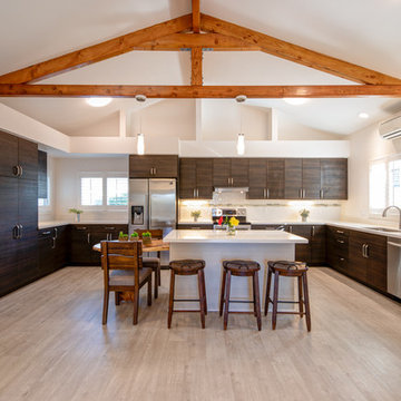 Kaimuki Farmhouse