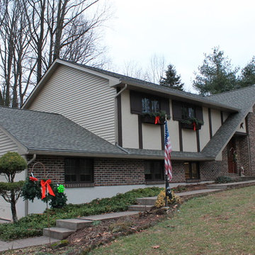 Mohnton Color Change and Complete Exterior