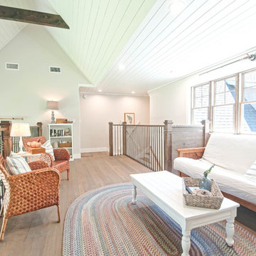 Raymond Retreat- Luxury Maine Lakehouse