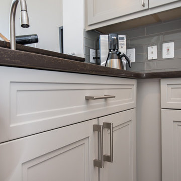Contemporary With a Hint of Aqua