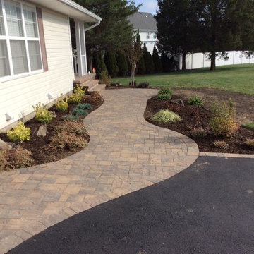Driveway/ Front walkway
