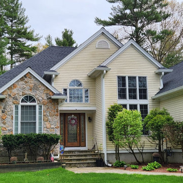 GAF Timberline HDZ Roofing in Charcoal, Acushnet, MA