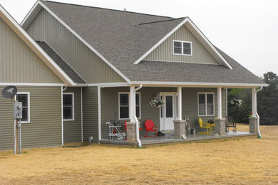 Inspiration for a craftsman exterior home remodel in Other